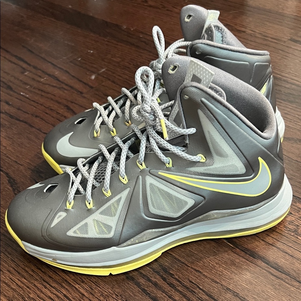 LeBron 10 great condition